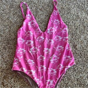 Pink Acacia Lenny Full Piece